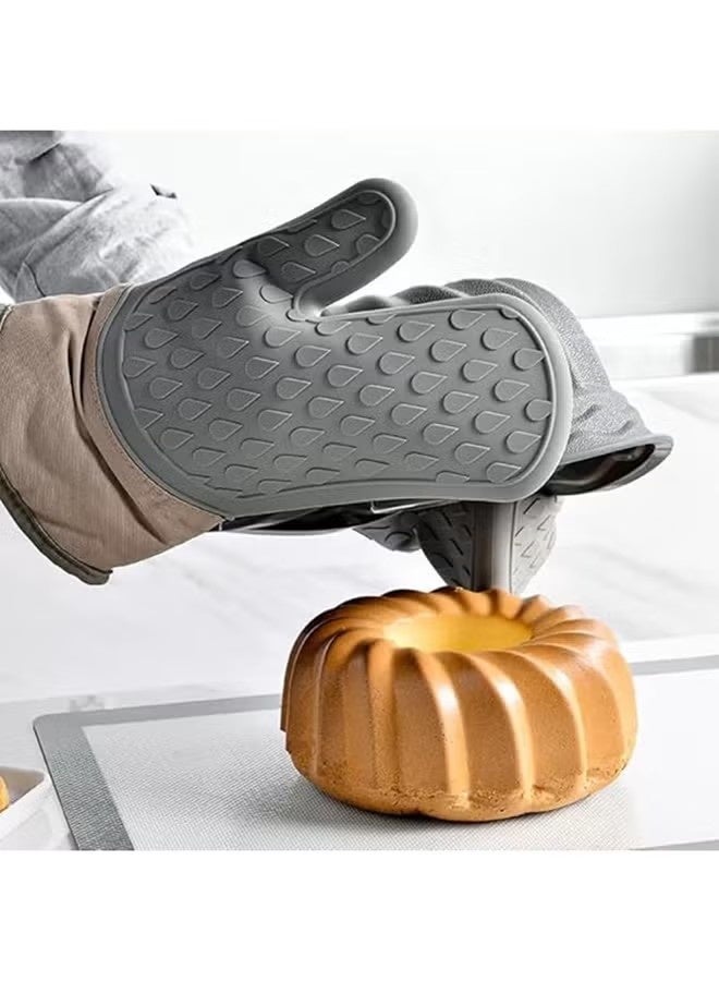 ULIOVA قفازات الفرن المقاومة للحرارة من السيليكون مزدوجة الطبقات، قفازات الخبز غير الانزلاقية ببطانة قطنية للطهي والخبز والبيكيو والميكروويف، قفازات واقية سهلة التنظيف ومتينة - Image 5